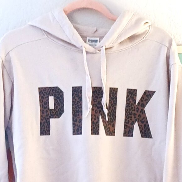 PINK Victoria's Secret Leopard Campus Pullover Hoodie Size Small - Picture 2 of 4